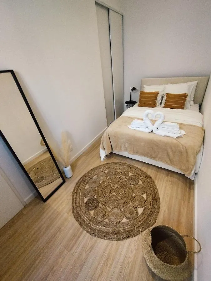 T2 Cosy - Centre Ville Marseille 0*,  France