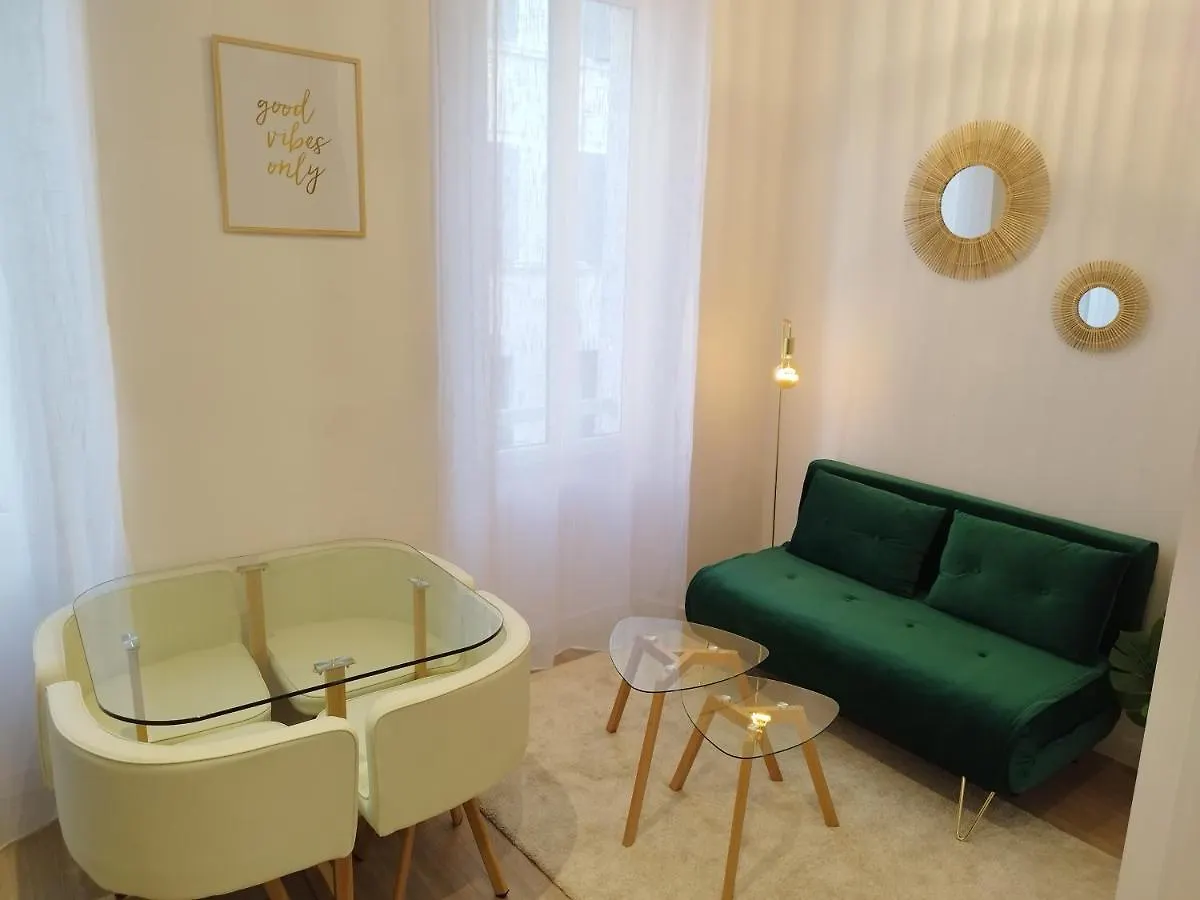 T2 Cosy - Centre Ville Marseille 0*,  France